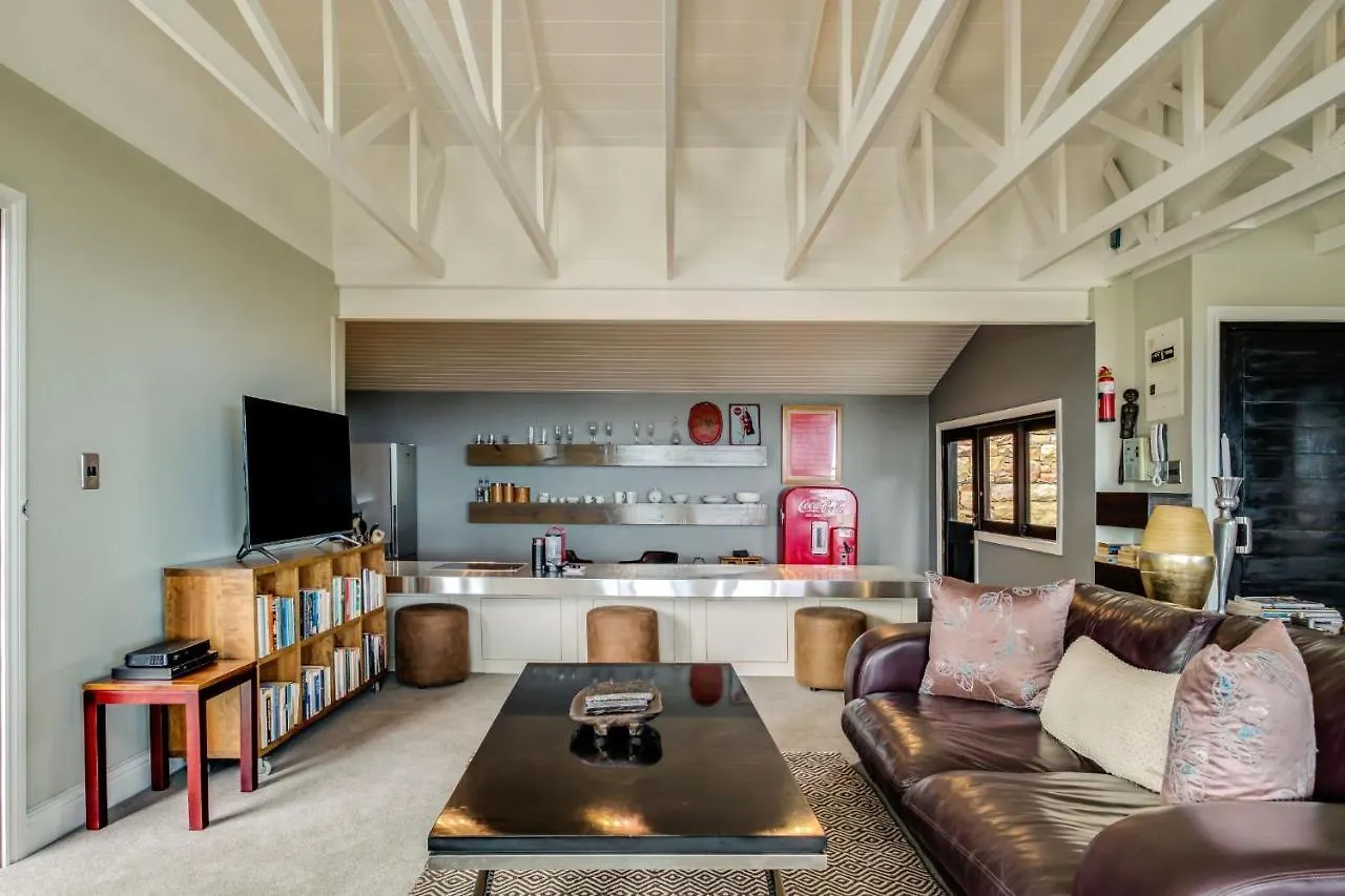 17 Geneva Upper Cape Town