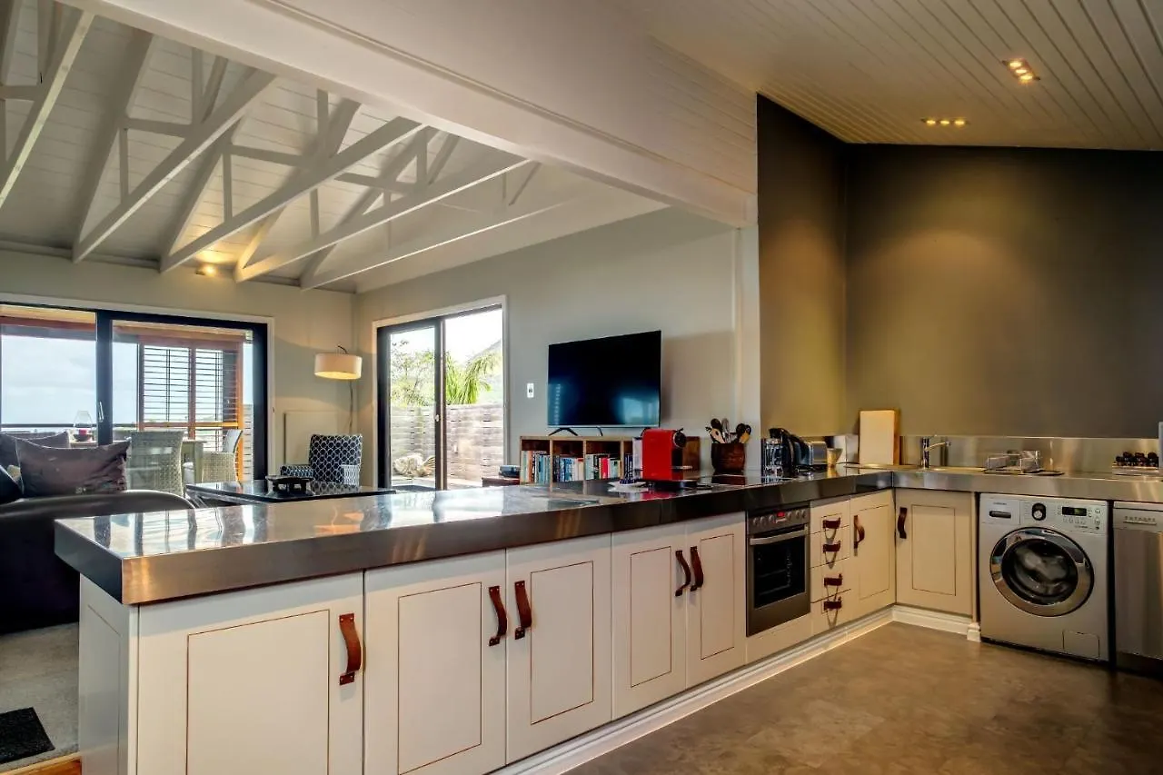 17 Geneva Upper 0*, Cape Town South Africa